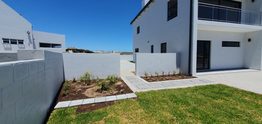 3 Bedroom Property for Sale in Myburgh Park Western Cape